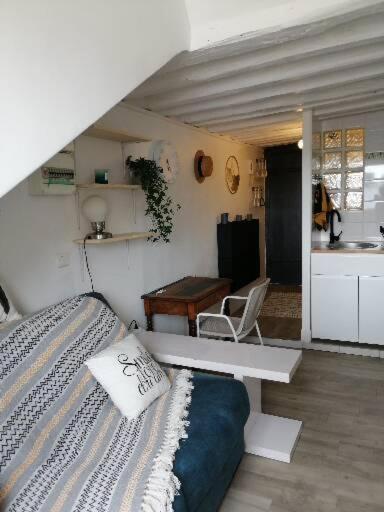 Cute Studio Versailles Chateau Apartment Exterior photo